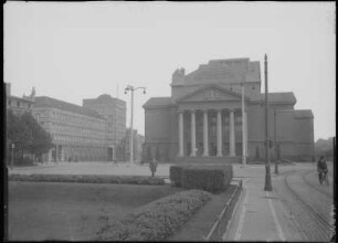 Duisburg, Stadttheater : Duisburg. Stadttheater. Eingangsfront