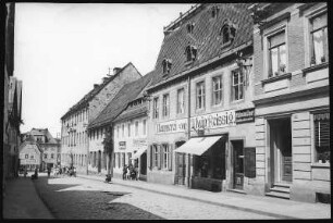 Pulsnitz. Untere Langestraße mit Schule