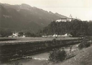 Hohenaschau im Chiemgau, Ansicht mit Schloss