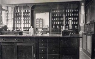 Städtisches Klinikum. Apotheke - Verkaufsraum