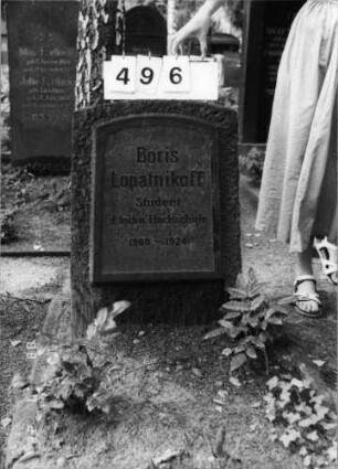 Grabstein 496