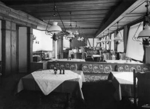 Riezlern. Sporthotel Riezlern. Gastraum