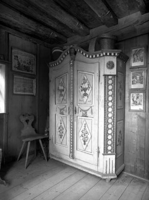 Brautschrank der Anastasia Widmann