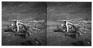 Bei Tromsø/ Norwegen: Im Samenlager. Lagernde Samen am Fuße eines Berges