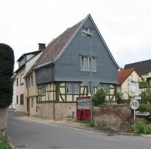 Eltville, Marktstraße (Erbach) 11