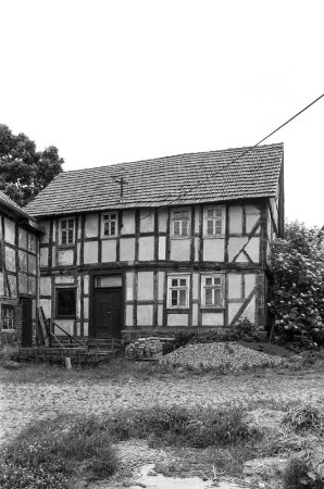 Wohnhaus (Wohnhaus, Fachwerk); Frankenau, Geismarer Straße 9