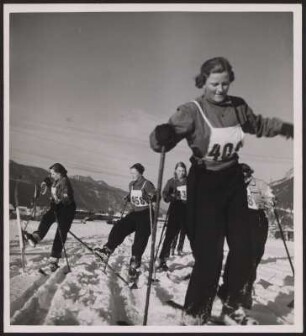 BDM-Mädchen beim Langlauf in Garmisch-Partenkirchen