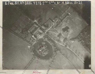 Schloss Erching (900 m)