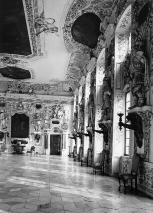 Salem. Ehemalige Zisterzienserabtei, Konventsgebäude, Ostflügel. Kaisersaal (1708; J. Pellandt, F. J. Feuchtmayer)