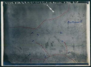 Foto gegnerischer Stellungen westlich von Bullecourt zwischen Arras und Cambrai (Luftbild)