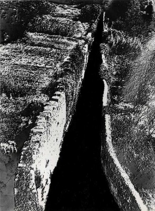 Feldweg, abstrakt und experimentell
