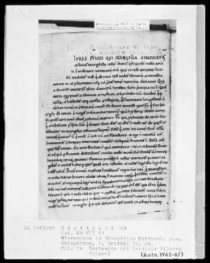 Hieronymus - Commentarii in Evangelium Matthaei — Initiale P(lures fuisse), Folio 1verso