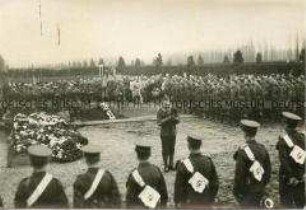 Bestattung eines Majors des Royal Army Ordnance Corps auf dem Kölner Südfriedhof