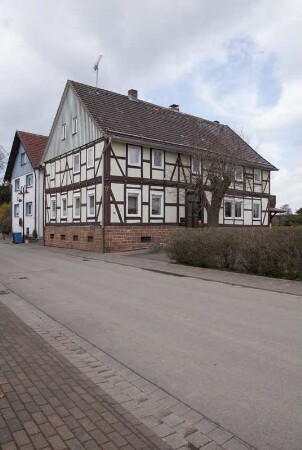 Wohnhaus (Wohnhaus, Fachwerk); Vöhl, Schulstraße 14