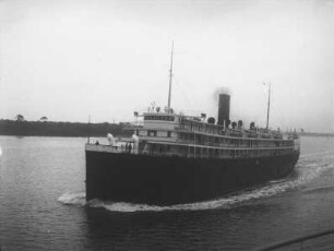 Begegnung mit dem Schwesterschiff (USA-Reise 1933)