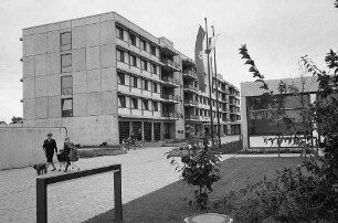 Einweihung des neuen Mutterhauses Bethlehem der Evangelischen Diakonischen Gemeinschaft mit Kindergärtnerinnenseminar, Internat und Kindergarten in der Nordweststadt.