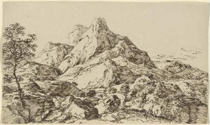 Gebirge mit zwei Wanderern