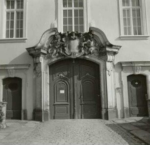 Hauptportal, Lichtenwalde