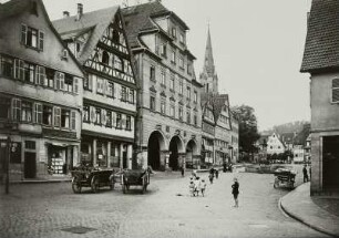 Calw, Markt, zwei Leiterwagen