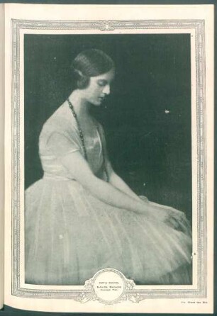 Nota social. - Señorita Mercedes Ocampo Paz.