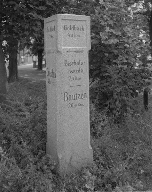 Großharthau, Wegestein