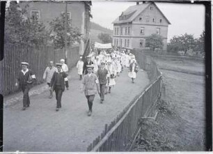 Demonstration der Arbeiter-Sanitäter : Demonstration der Arbeiter-Sanitäter