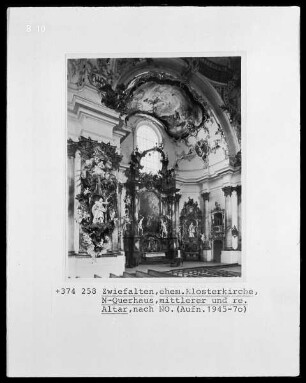 mittlerer und rechter Altar