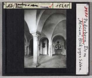 Paderborn: Dom, Atrium gen Süden
