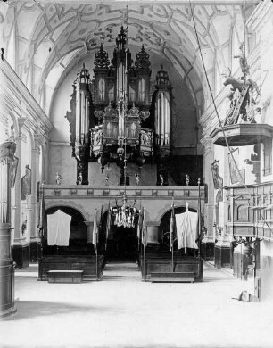 Katholische Kirche Sankt Johannes der Täufer und Sankt Bartholomäus, Kazimierz Dolny, Polen