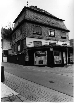 Ehemaliges Pfarrhaus; Leun, Wilhelmstraße 1