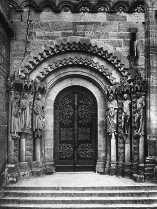 Bamberg, Dom, Adamspforte. Figuren seit 1944 im Diözesanmusem Bamberg