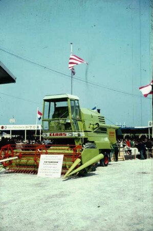 CLAAS Senator telematic - ferngesteuerter Mähdrescher DLG-Ausstellung München