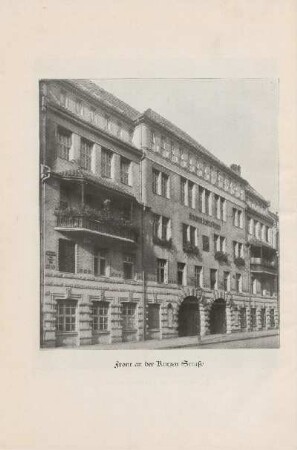 Front an der Kurzen Straße