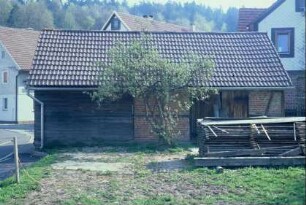 Scheune im Dorfzentrum