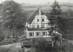 Brabschütz-Podemus (Dresden-Podemus), Zschonergrund 2. Zschonermühle (Mahlmühle). Giebelseite von Süden