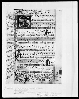Antiphonale aus Sankt Ulrich in Augsburg — Initiale S, darin der heilige Andreas, Folio 136recto