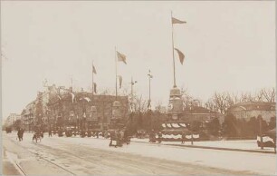 Schlossplatz Charlottenburg zur Centenar-Feier am 22. März 1897