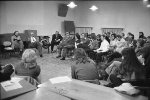 Diskussionsbesuch von Justizminister Dr. Traugott Bender beim Goethegymnasium