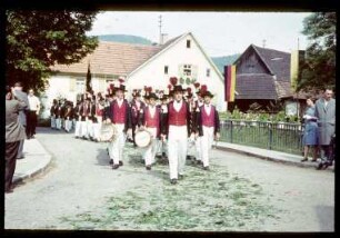 Zeller Bürgermiliz an Fronleichnam 1960