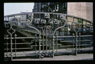 Jugendstil-Gitter 13.3.73.
