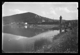 Blick vom Tauberufer auf Mainspitze, Spitzen Turm und Burg