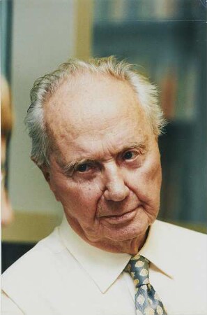Robert Merle