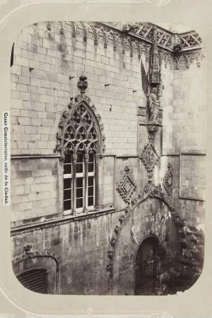 Bellezas de Barcelona — Casas Consistoriales, calle de la Ciudad & Gotische Seitenfassade des Rathauses