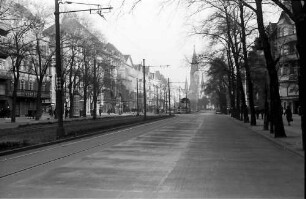 Berlin: Kurfürstendamm ohne Verkehr