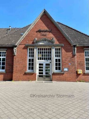 Ahrensburg: U-Bahnhof Ahrensburg-West: Hauptportal