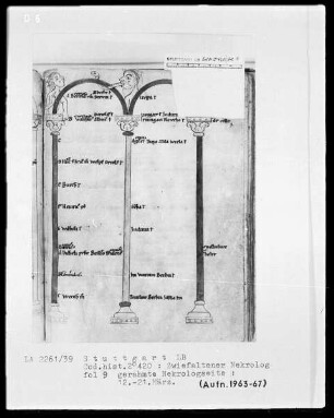 Necrologium Zwiefaltense — Bärtiger Kopf mit Schlange im Mund und nacktes Männchen, Folio 9recto