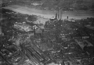 Dresden. Altstadtkern von Süd. Luftbild-Schrägaufnahme