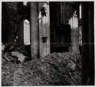 Nürnberg, Zerstörte St.-Lorenz-Kirche, Inneres