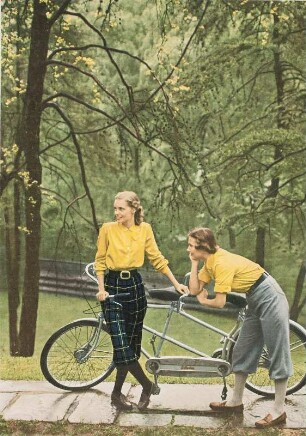 Modeaufnahme, Frontispiz (Mademoiselle)