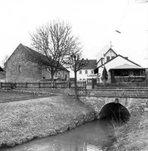 Sachgesamtheit Neumühle (Mühlenanlage); Ortenberg, Sprudelstraße 35, Mühlgraben, Nidder (n.fl.Gew.II), Sprudelstraße, Sprudelstraße 34, Sprudelstraße (K 218)